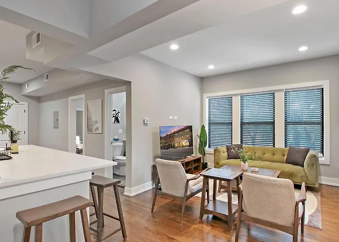 3br Spacious With In-unit Laundry - Kedzie 3f *